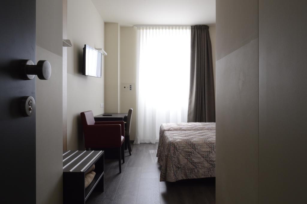 Hotel Alexander Mestre Eksteriør billede