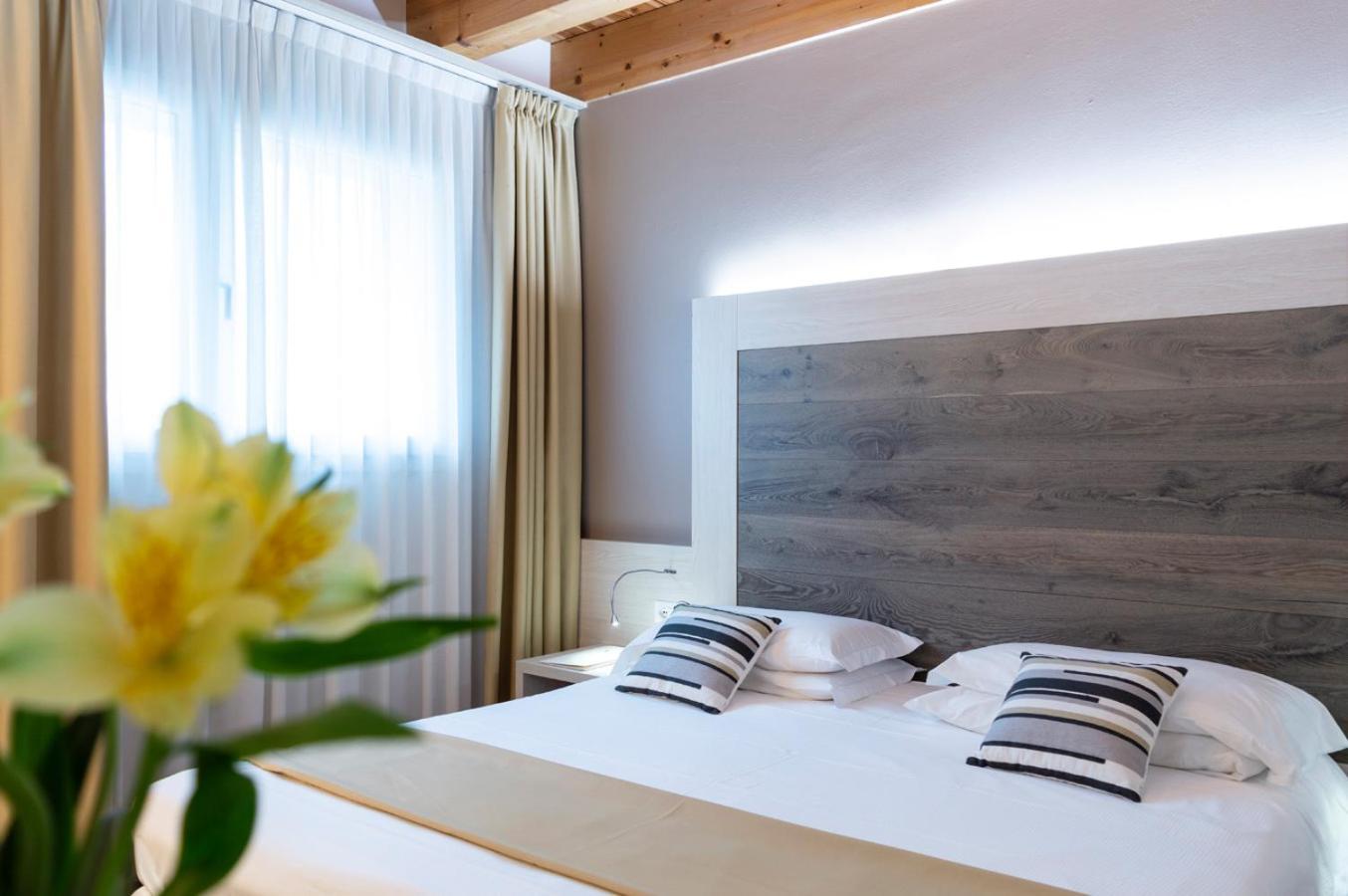 Hotel Alexander Mestre Eksteriør billede