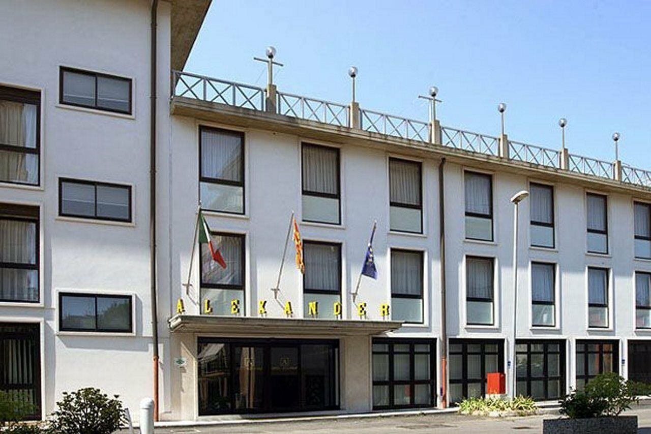 Hotel Alexander Mestre Eksteriør billede